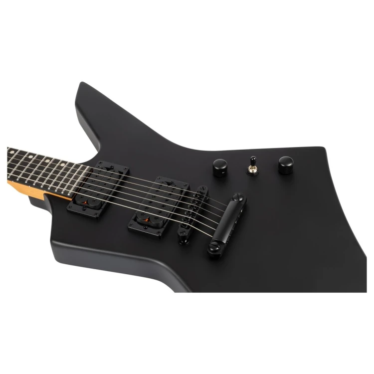 2 przetworniki humbucker (HH)     ceramiczne magnesy     wysoki poziom wyjściowy