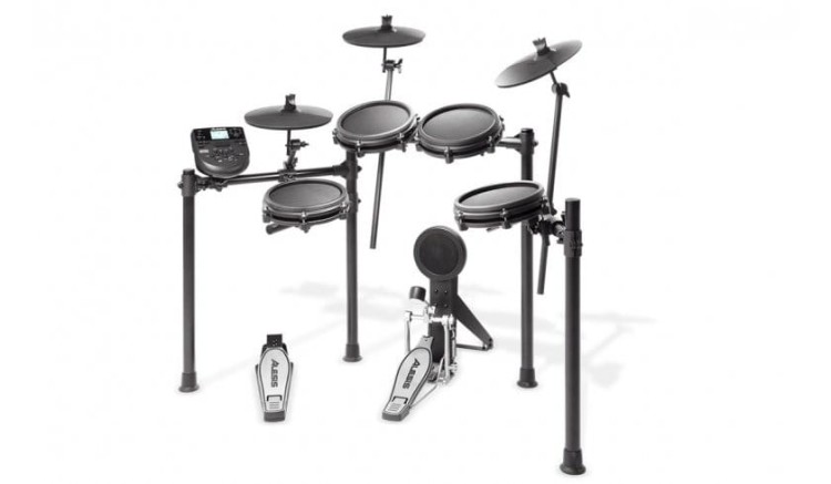 alesis-nitro-mesh-kit_840x490_22042.jpg