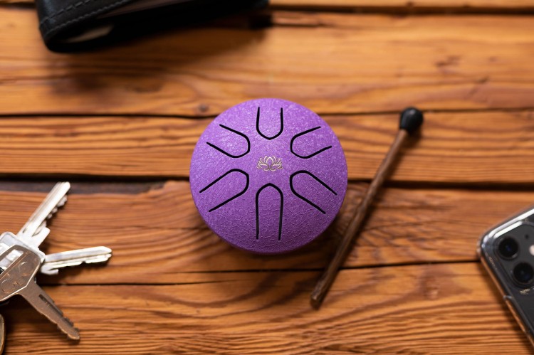 MEINL-Sonic-Energy-Pocket-Steel-Tongue-Drum-Violett-A-Dur-Lotusblume-PSTD1PLF